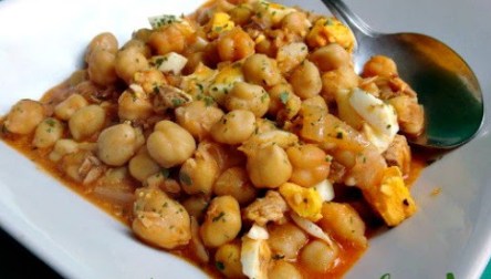 Receta de Caballa con garbanzos