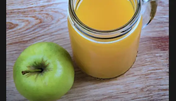 Agua de Manzana