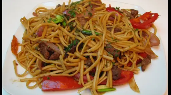 Receta de Tallarines Salteados de Carne